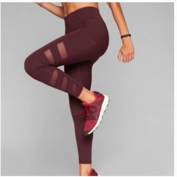 Athleta Tall Slash Stealth 7/8 Tight Legging - Size Medium - Picture 2 of 14